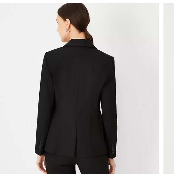 ANN TAYLOR BLACK ONE BUTTON BLAZER - Picture 2 of 5